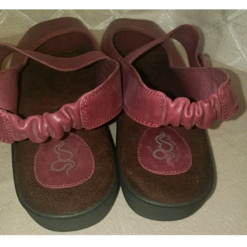 Gravity Defyer 10.5 Leather‎ Slingback Sandals MaryJane Comfort Buckle Burgundy - Picture 5 of 7